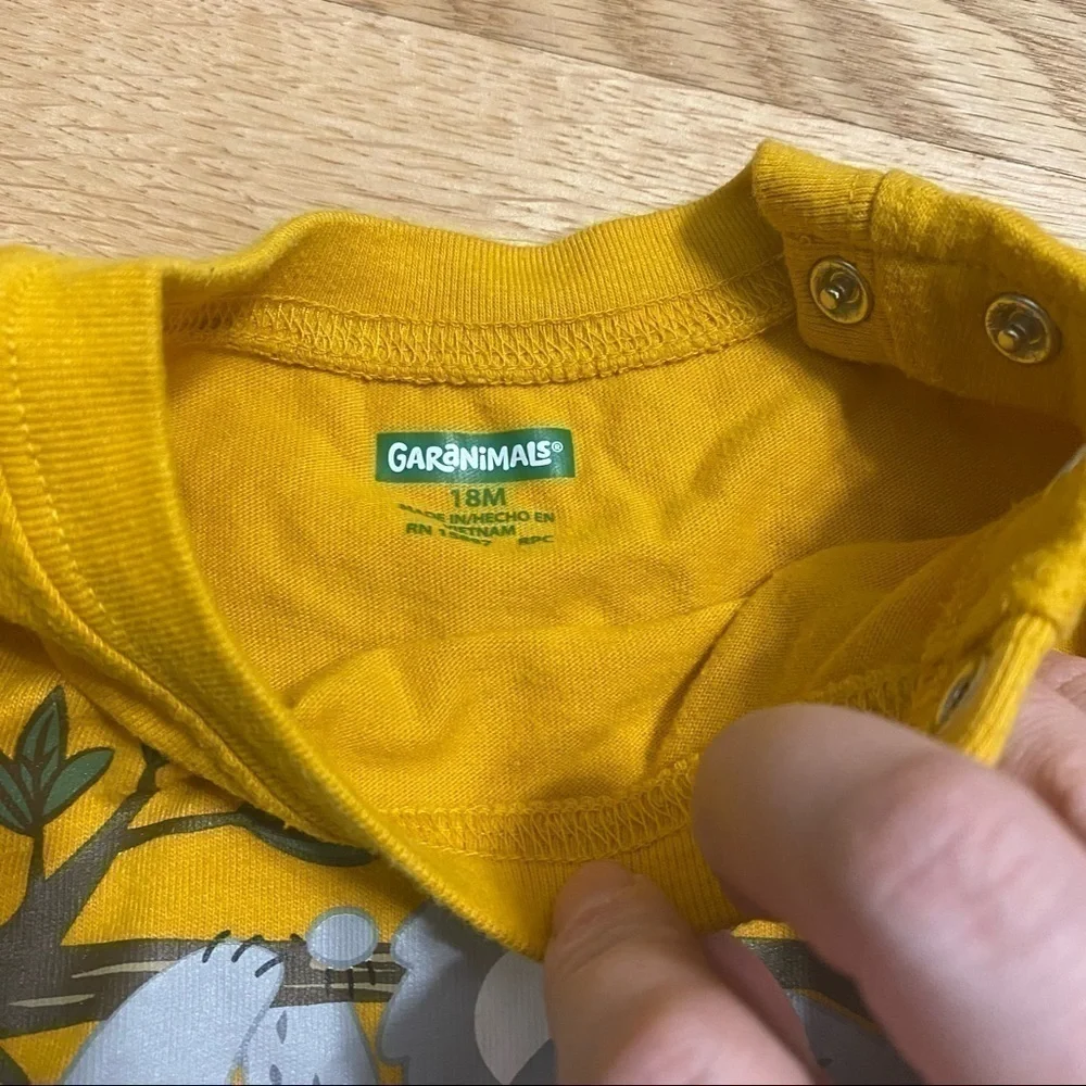 18 mos Long Sleeve Shirt Onesie Bundle Carter’s Garanimals Koala MVP